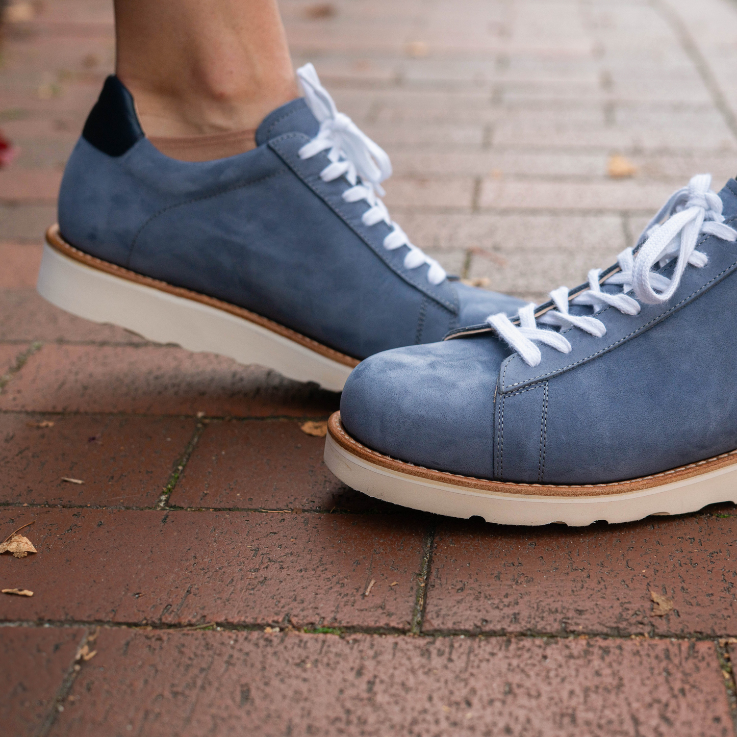 Sneaker Blau Nubuk