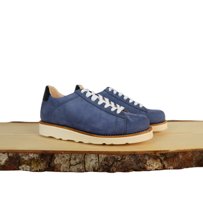 Sneaker Blau Nubuk